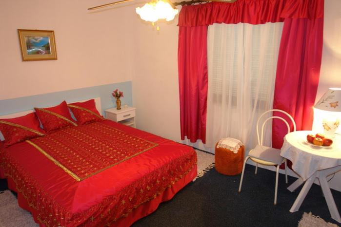 Wisteria Hotel ติวัต ภายนอก รูปภาพ